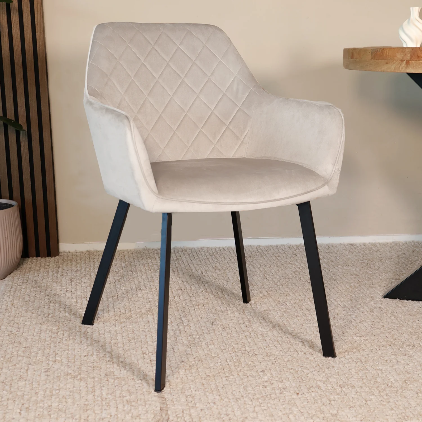 Eetkamerstoel taupe velvet Yurgan